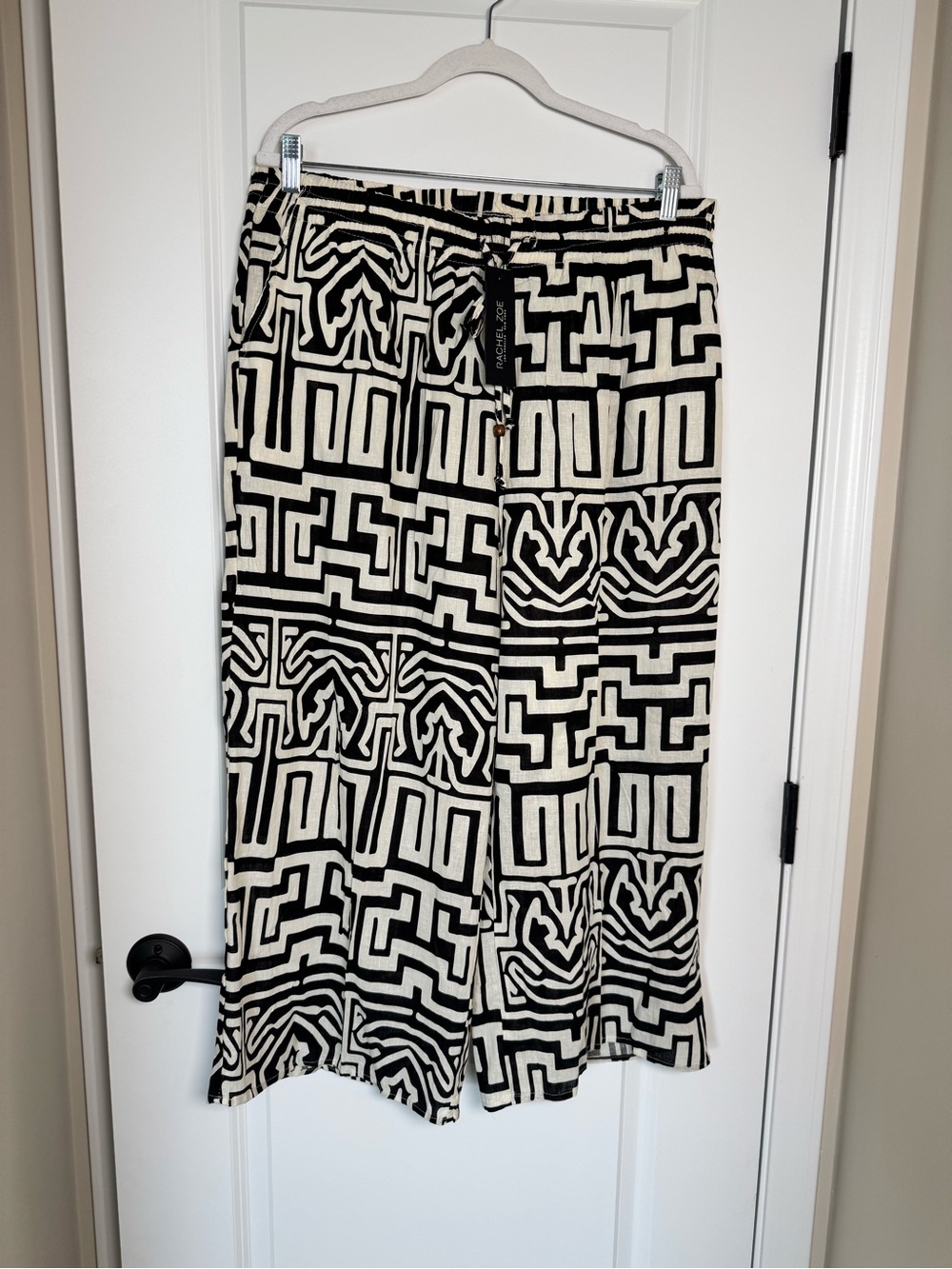 Rachel Zoe Black & White Geometric Wide Leg Linen Cropped Pant